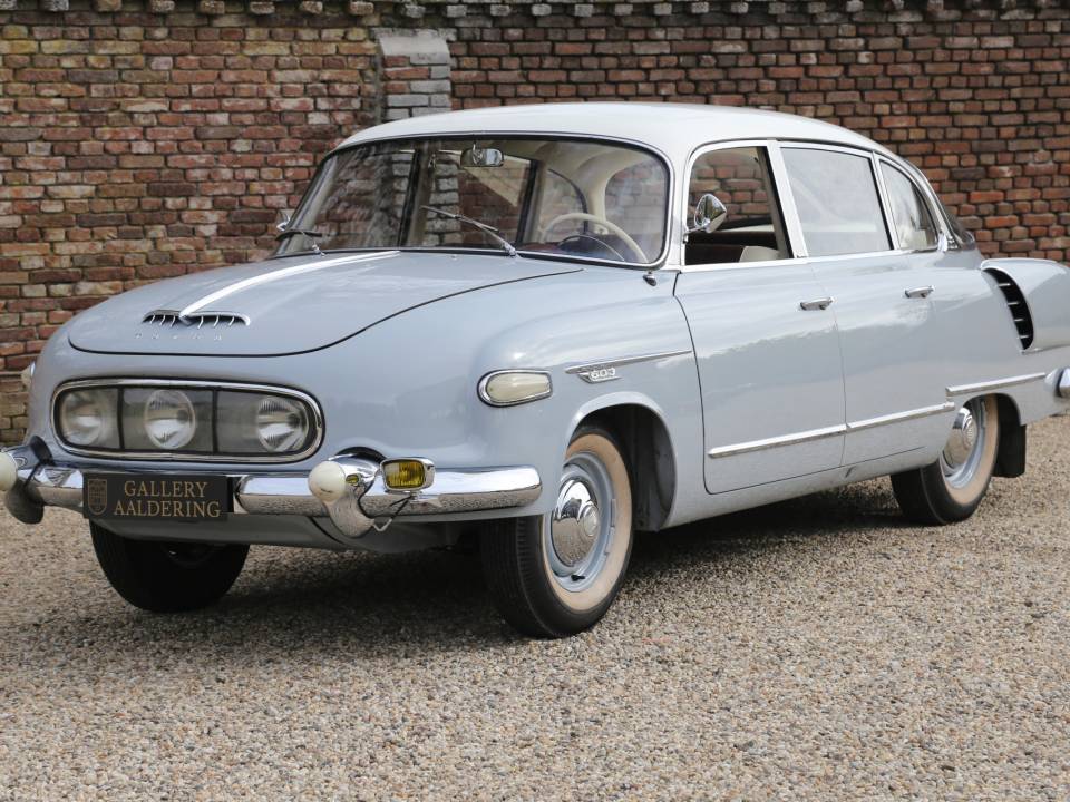 Image 45/50 of Tatra 603 Tatraplan (1959)