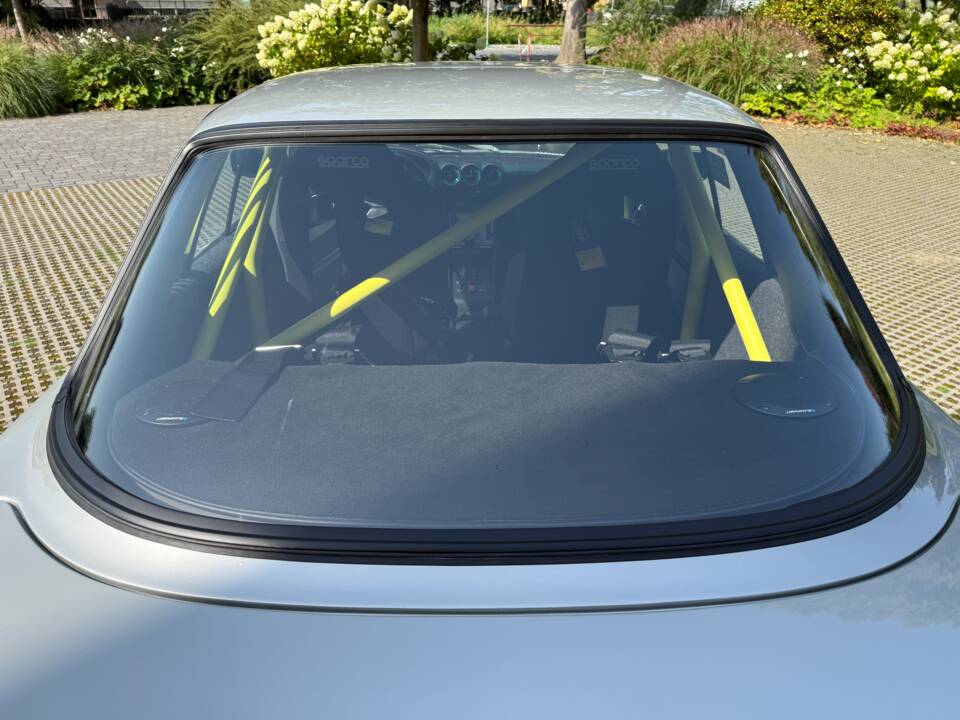 Immagine 4/29 di Mercedes-Benz 500 SLC (1980)