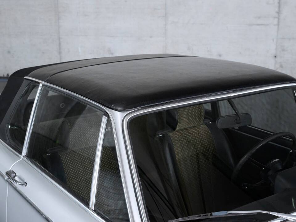 Bild 31/50 von BMW 2002 Baur (1972)