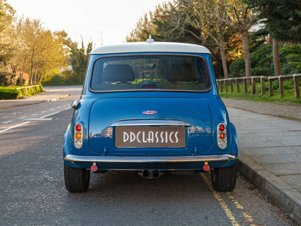 Imagen 6/28 de Rover Mini 1.3i (1995)