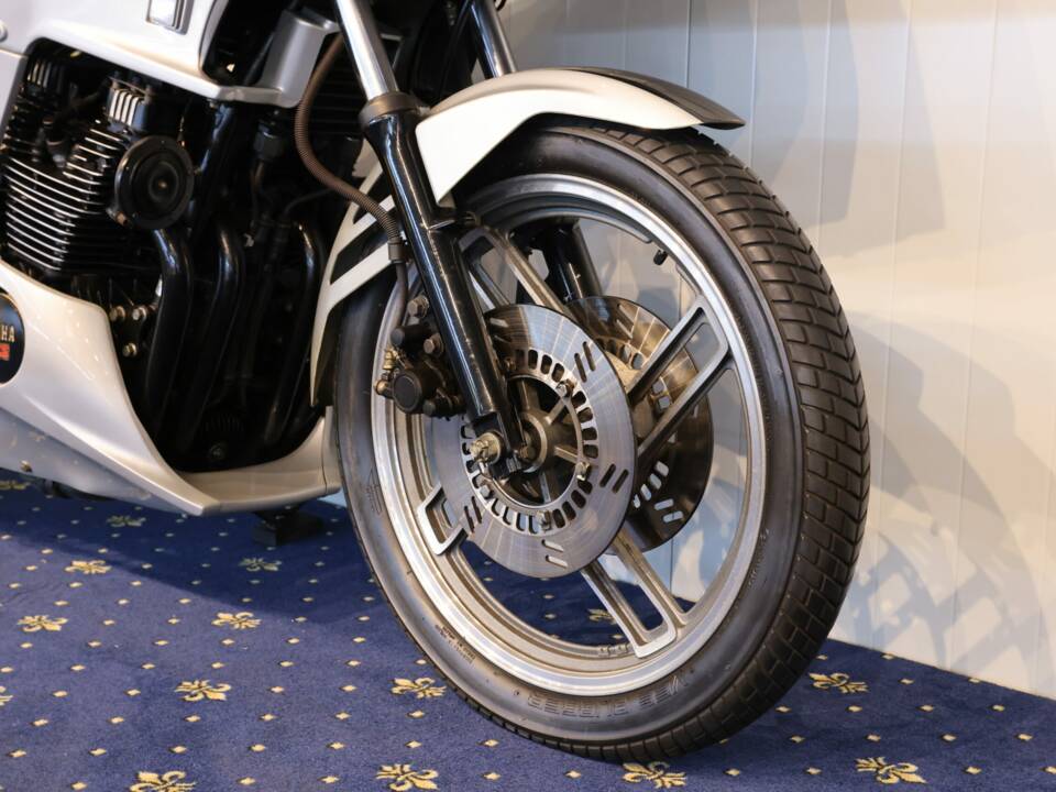 Immagine 14/29 di Yamaha XJ 650 Turbo (1986)