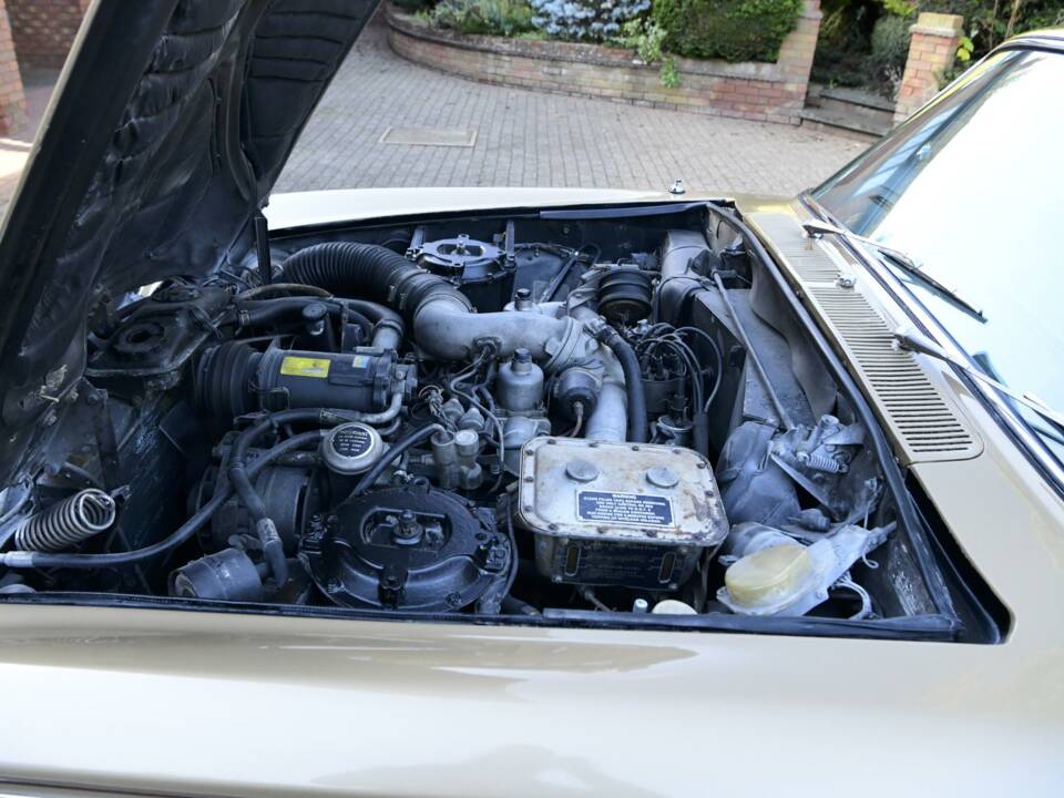 Image 41/50 of Rolls-Royce Silver Shadow II (1977)