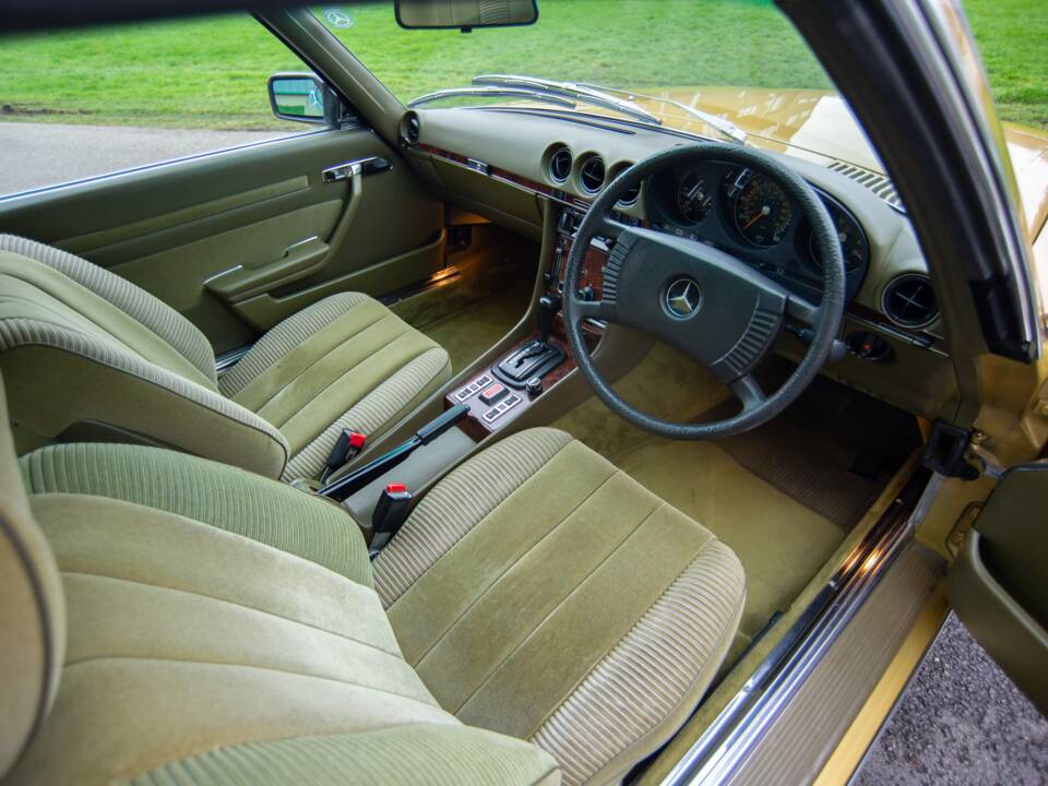Bild 10/29 von Mercedes-Benz 450 SLC (1978)