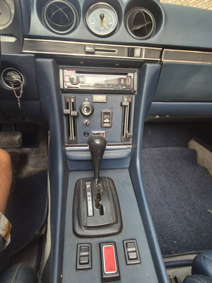 Afbeelding 22/53 van Mercedes-Benz 350 SL (1973)