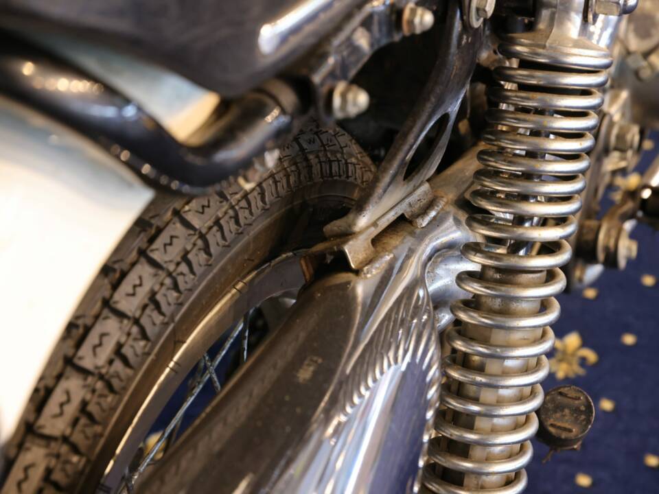 Bild 7/26 von Honda CL 250 S (1900)