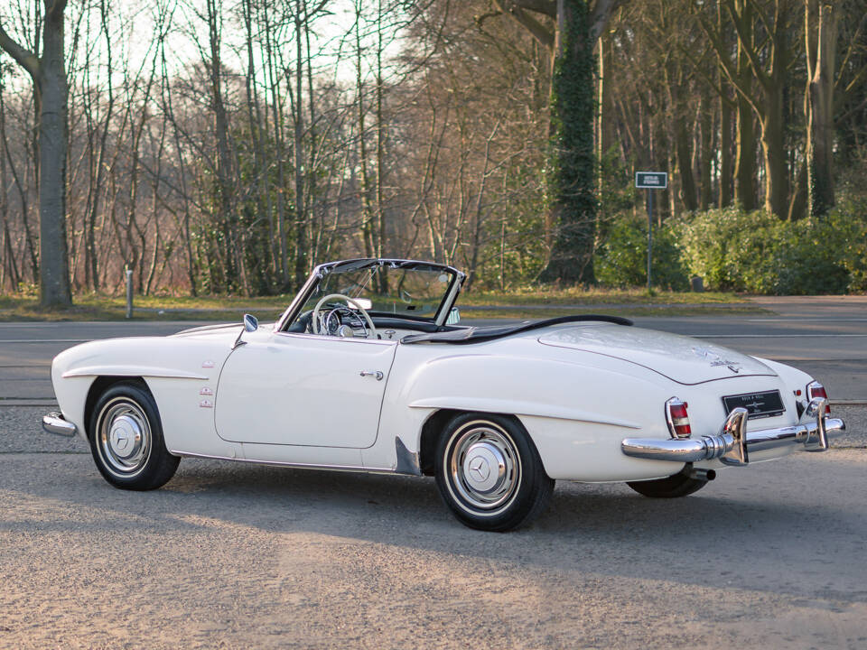 Image 9/42 de Mercedes-Benz 190 SL (1961)