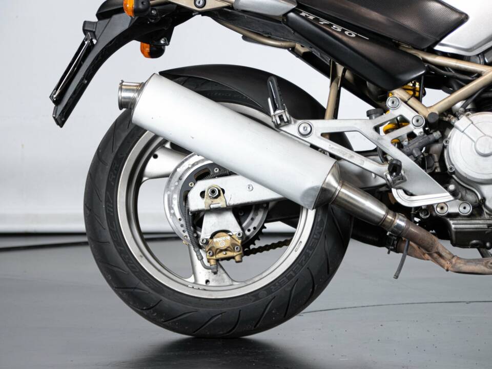 Image 37/50 of Ducati DUMMY (1996)