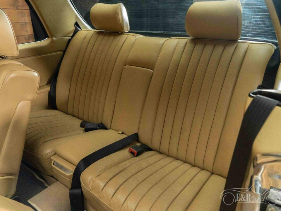 Immagine 12/19 di Mercedes-Benz 280 CE (1977)