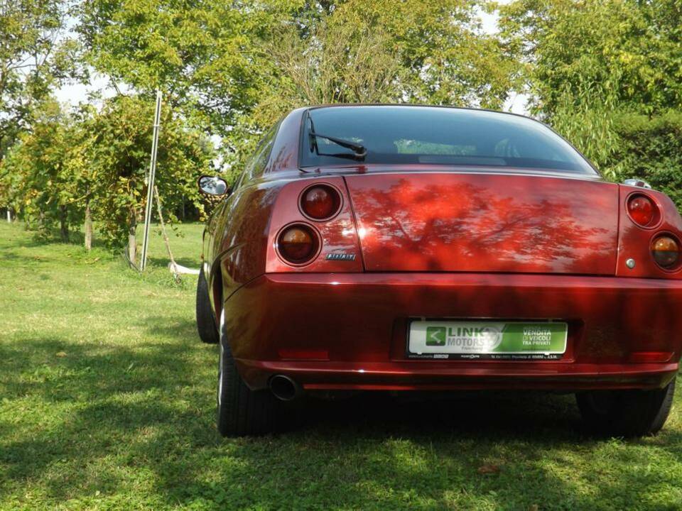 Immagine 44/50 di FIAT Coupé 2.0 20V Turbo (1999)