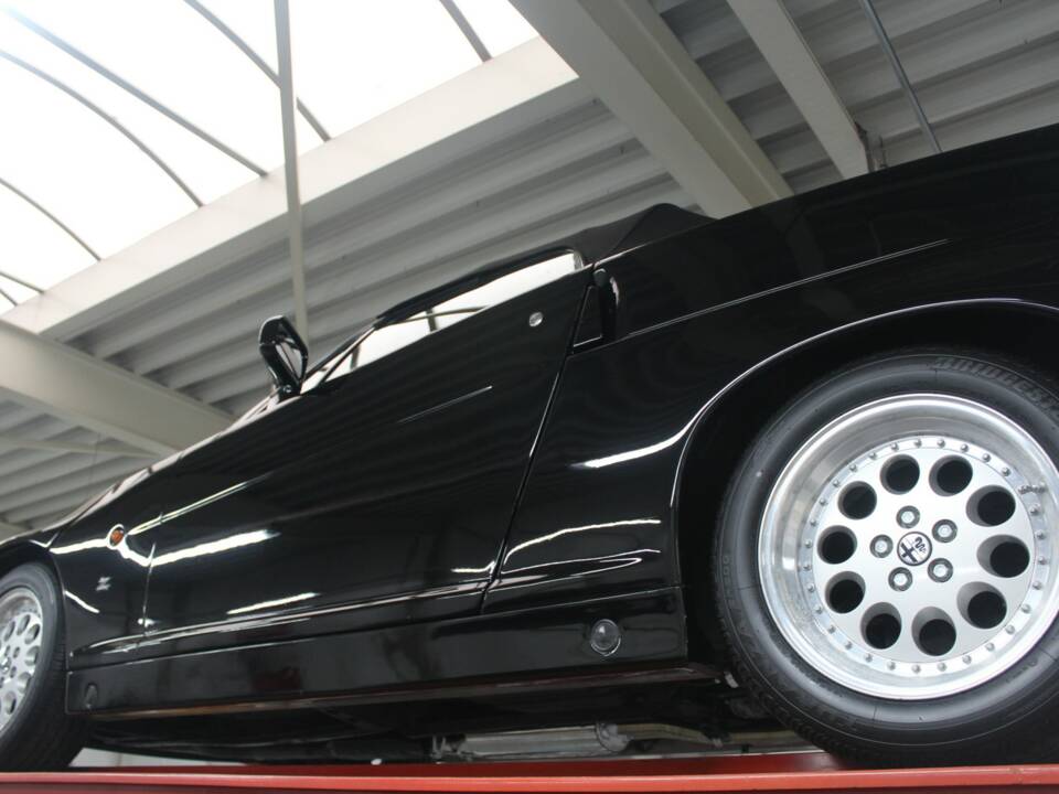 Imagen 14/50 de Alfa Romeo RZ (1994)