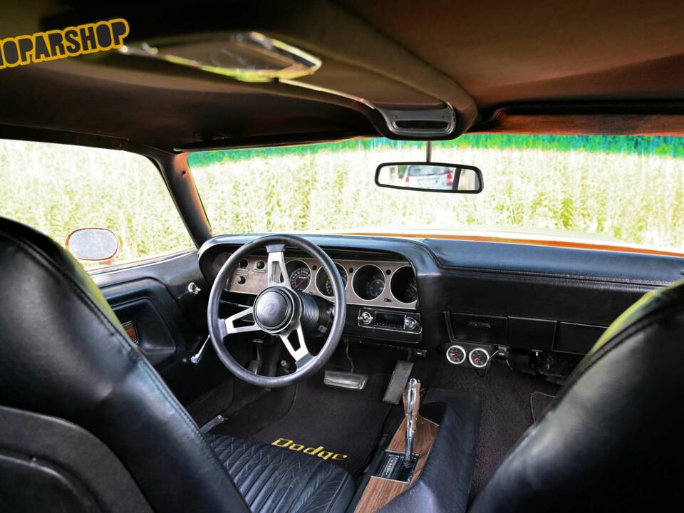 Bild 27/44 von Dodge Challenger R&#x2F;T (1970)