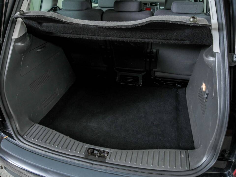 Image 28/34 de Ford Focus C-Max 1.8 (2007)