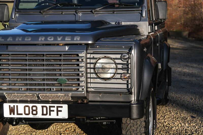 Immagine 18/50 di Land Rover Defender 110 (2008)