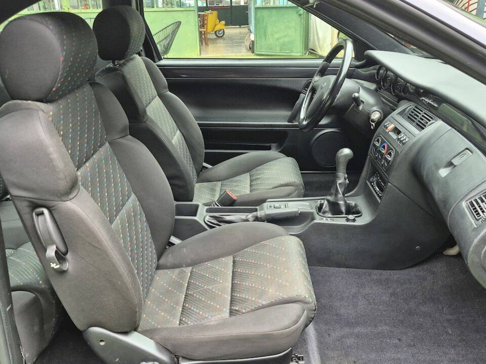 Immagine 41/63 di FIAT Coupé 2.0 16V (1994)