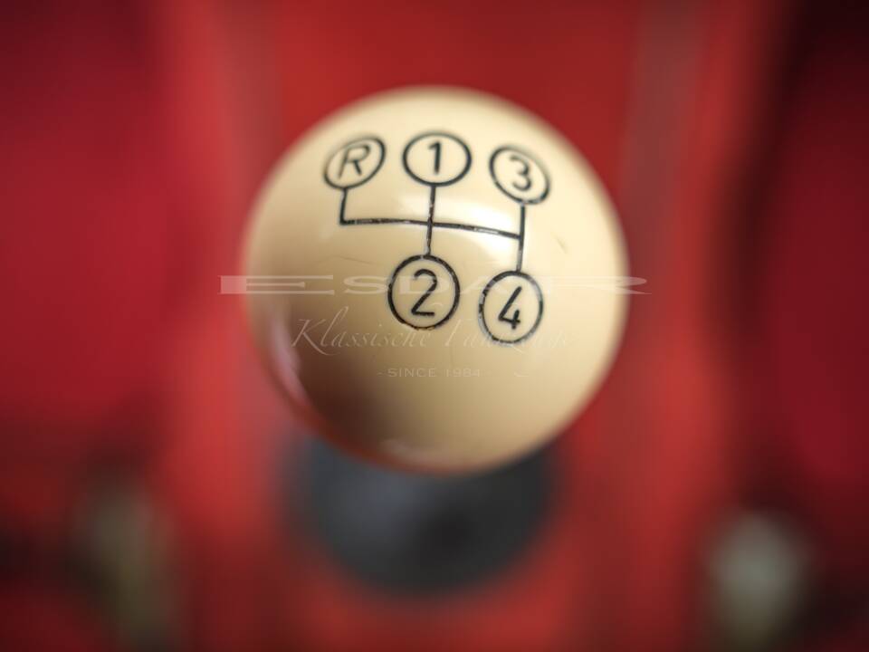 Image 24/24 de Mercedes-Benz 220 SE b (1963)