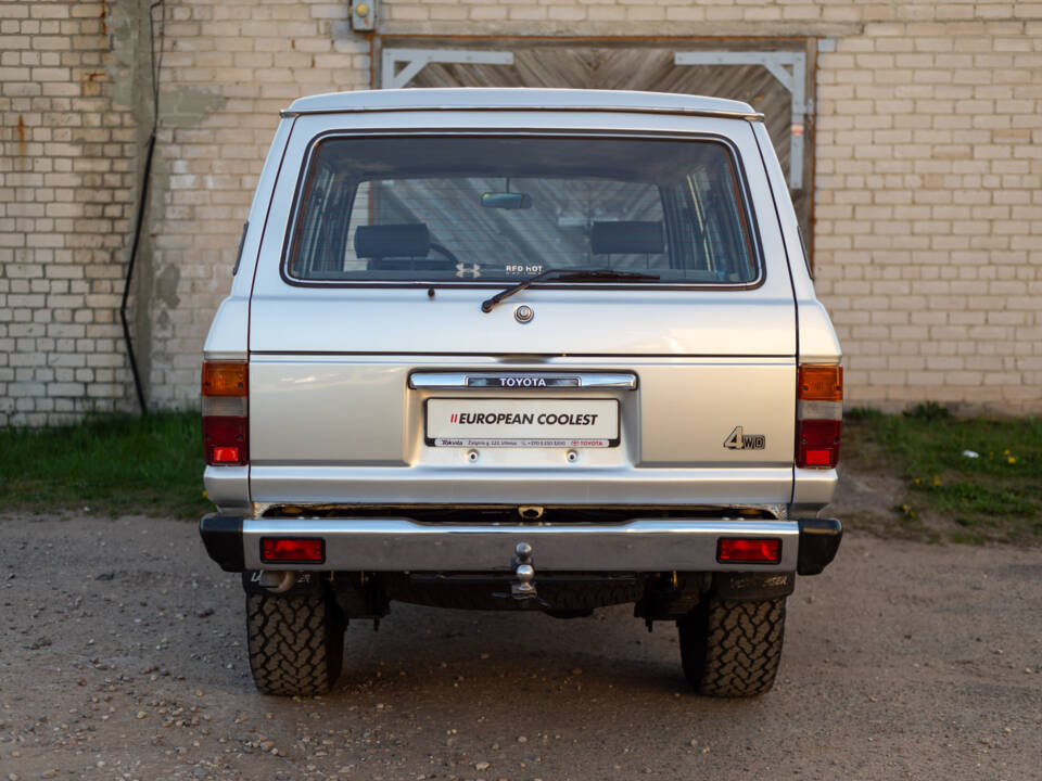 Image 49/100 of Toyota Land Cruiser HJ61 GX (1987)