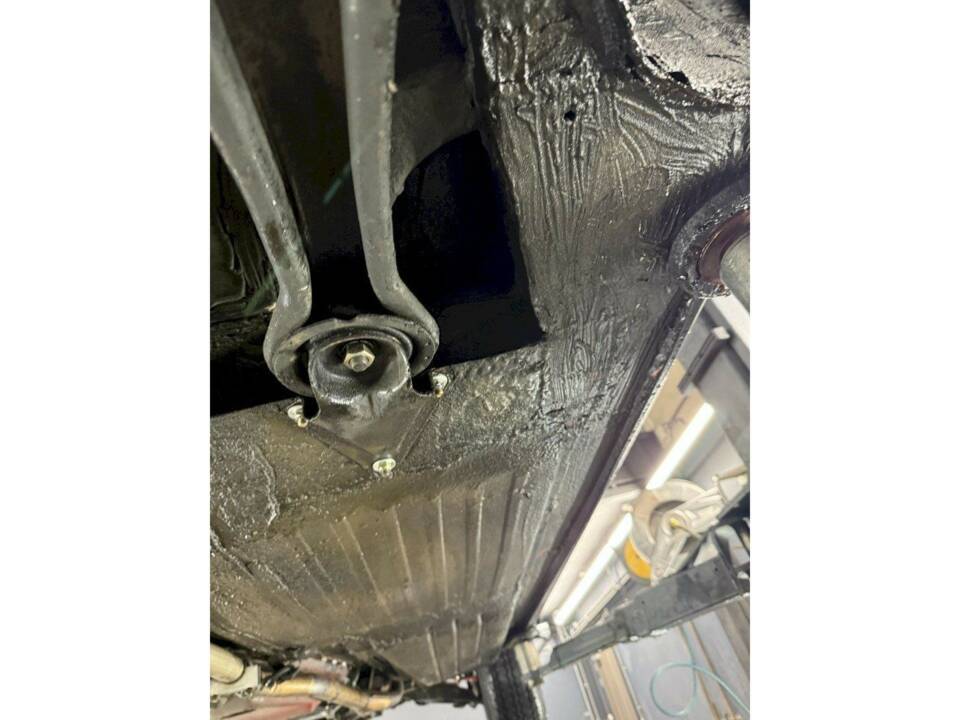 Bild 32/35 von Mercedes-Benz 280 SE (1970)