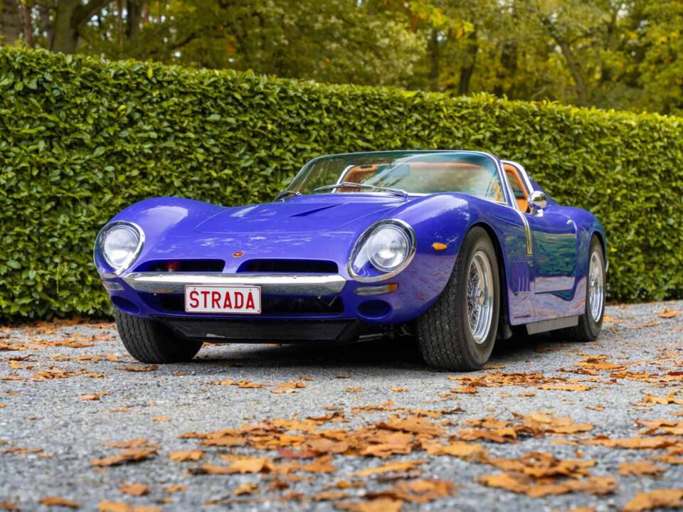Image 3/12 of Bizzarrini GT Strada 5300 (1967)