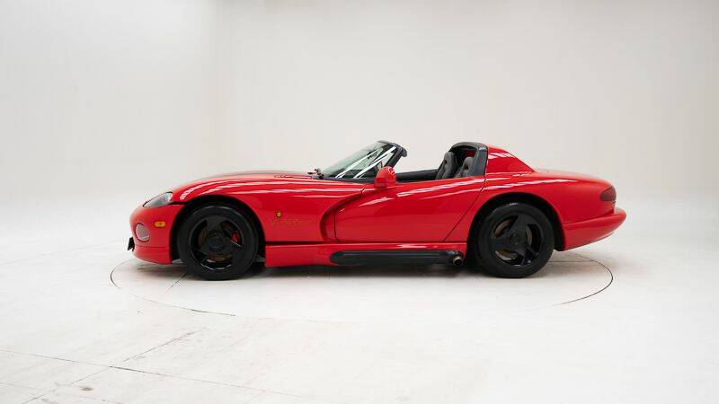 Image 7/15 of Chrysler Viper RT/10 (1994)