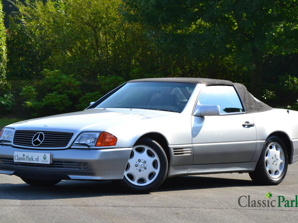 Imagen 4/50 de Mercedes-Benz 300 SL-24 (1993)