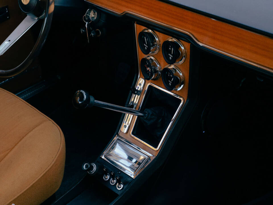 Image 51/78 de Alfa Romeo 1750 Berlina (1970)
