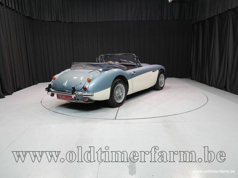 Image 2/15 de Austin-Healey 3000 Mk III (BJ8) (1967)