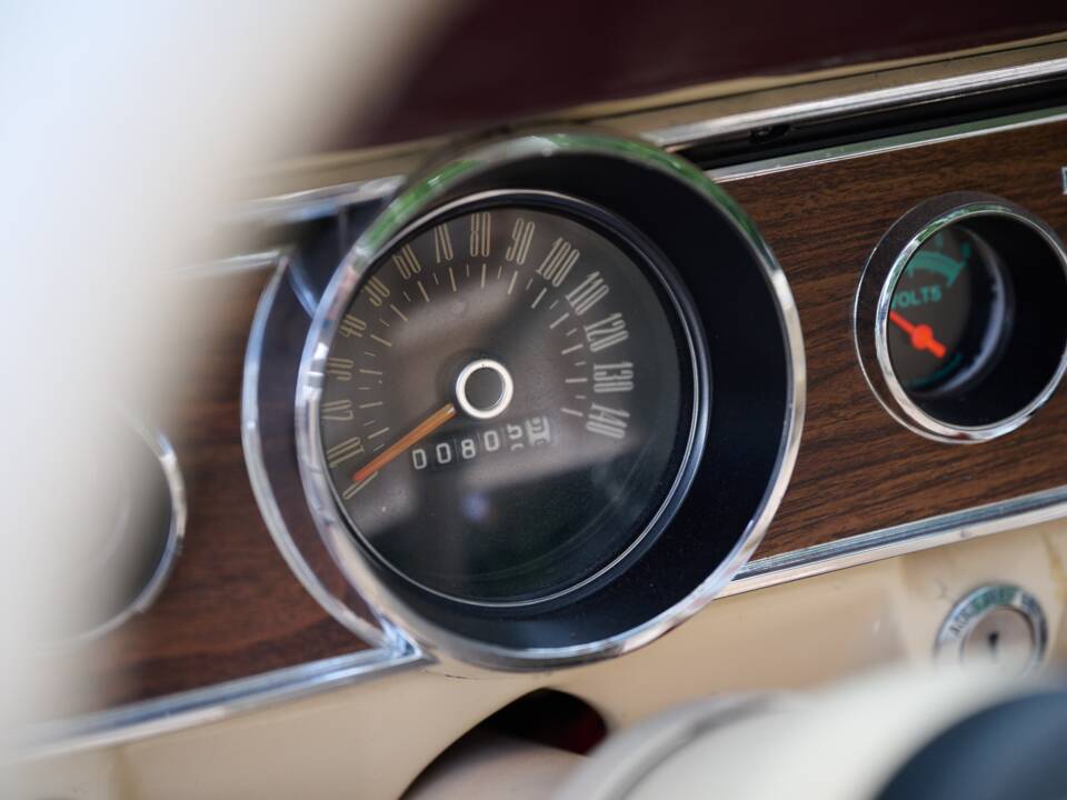 Immagine 28/50 di Ford Mustang 289 (1966)