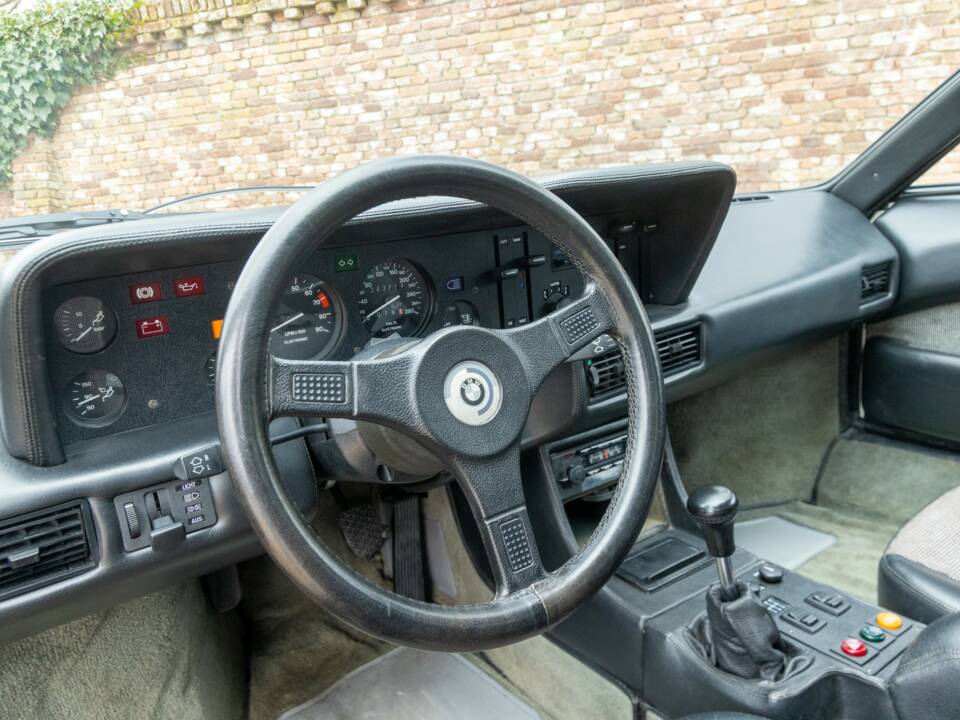 Bild 16/50 von BMW M1 (1982)