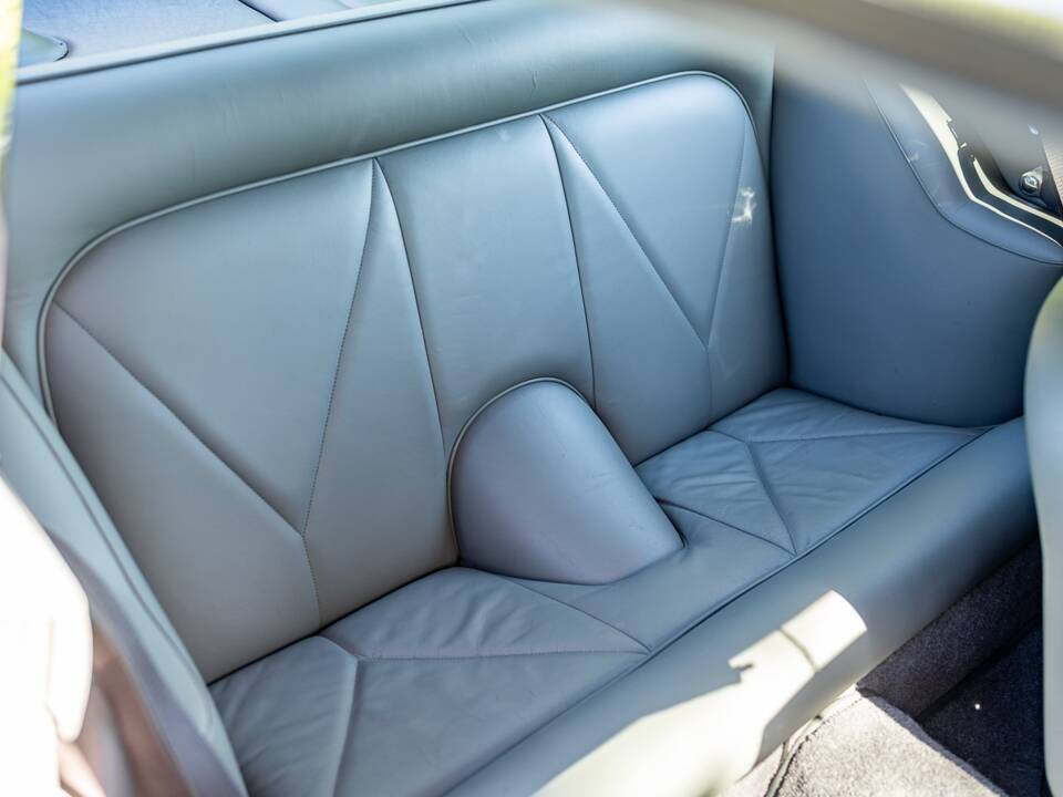 Image 37/62 of Aston Martin DB 6 (1967)