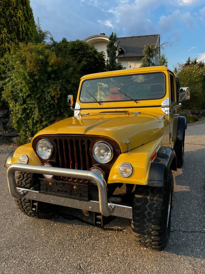 Image 4/88 de Jeep CJ-7 2.4L Diesel (1980)