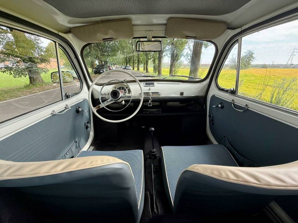 Image 15/28 of FIAT 600 D (1964)