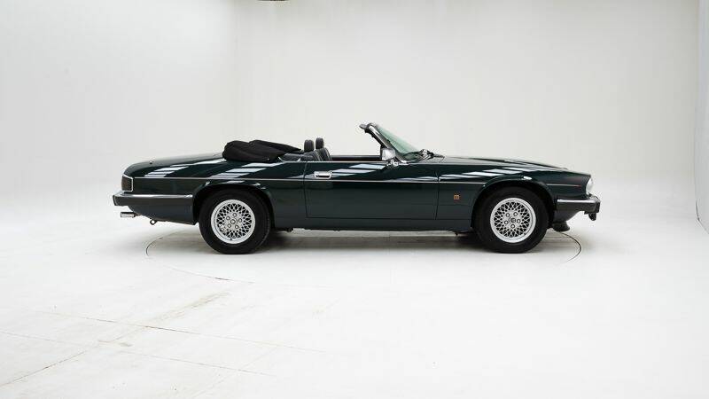 Image 6/15 of Jaguar XJS 4.0 (1992)