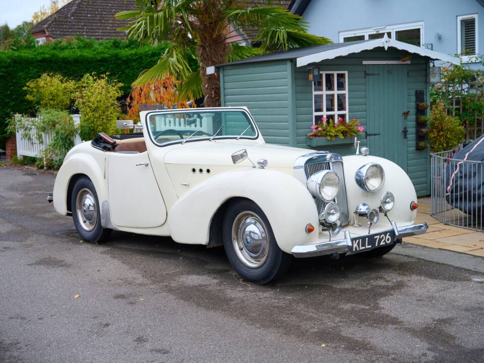 Bild 8/50 von Triumph 2000 Roadster (1949)