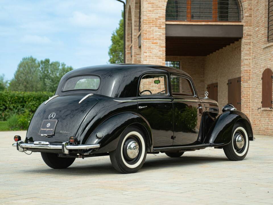 Image 9/50 of Mercedes-Benz 170 S (1952)