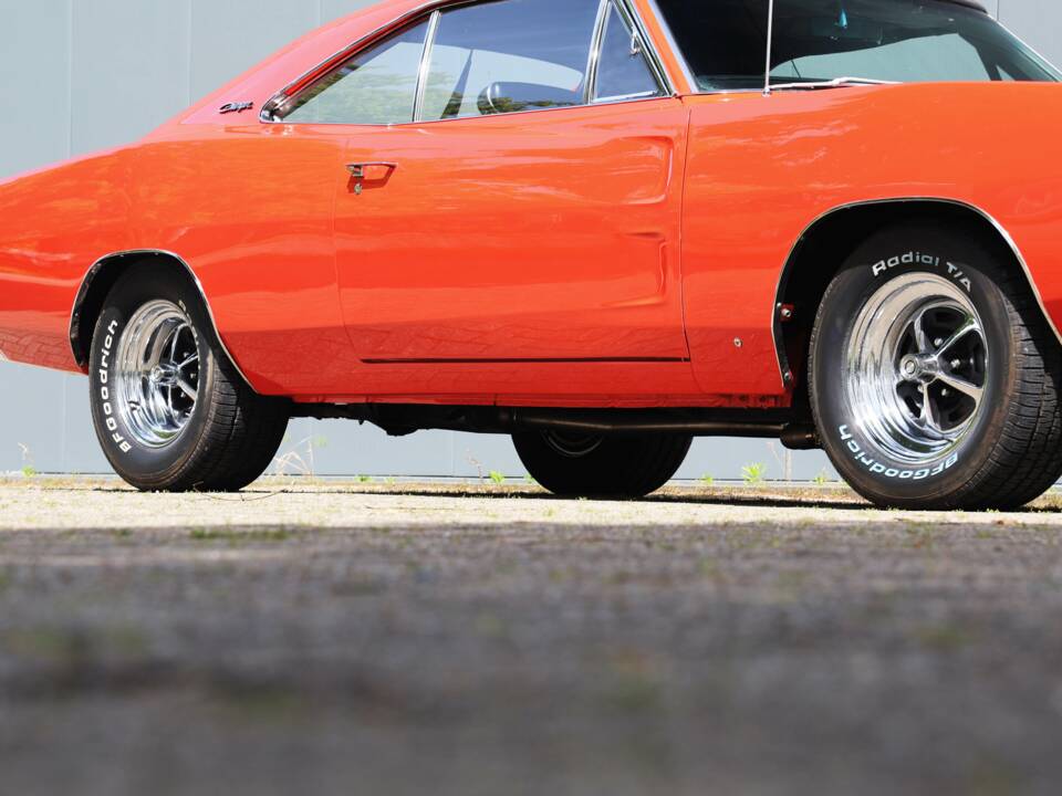 Bild 10/64 von Dodge Charger R/T 440 (1969)