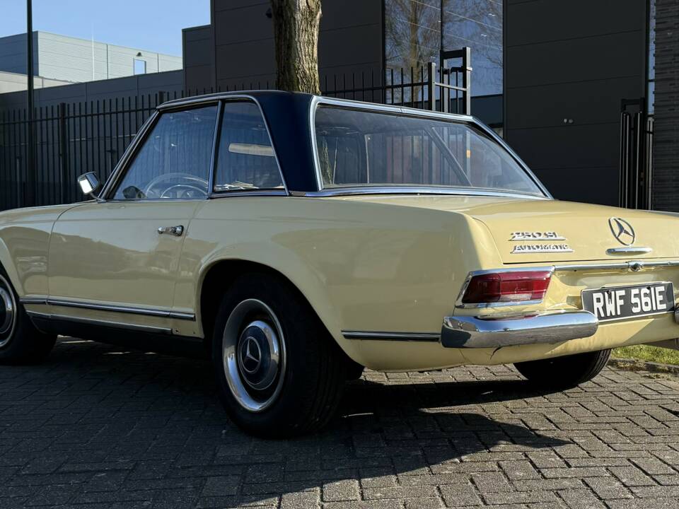 Image 3/31 de Mercedes-Benz 250 SL (1967)