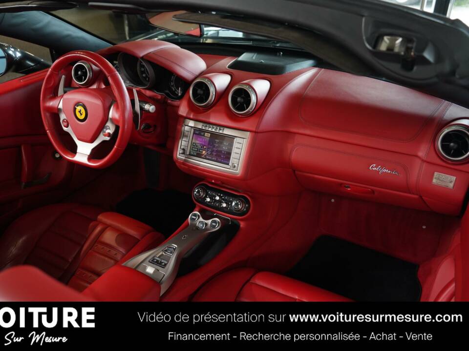 Imagen 12/39 de Ferrari California (2010)
