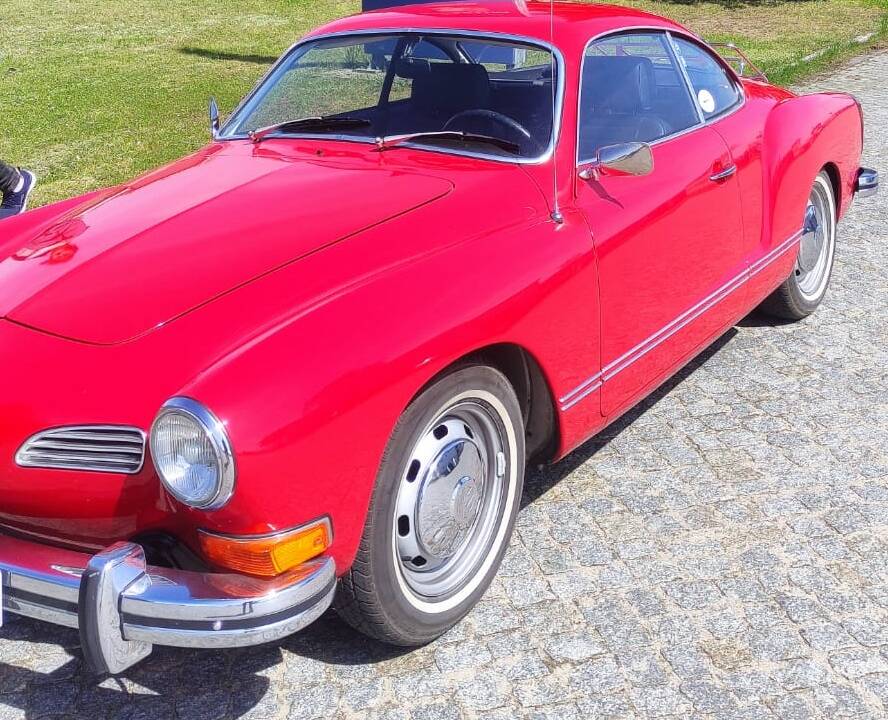 Immagine 4/8 di Volkswagen Karmann Ghia 1600 (1973)