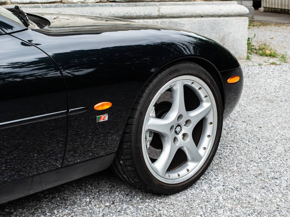 Imagen 22/42 de Jaguar XKR (2003)