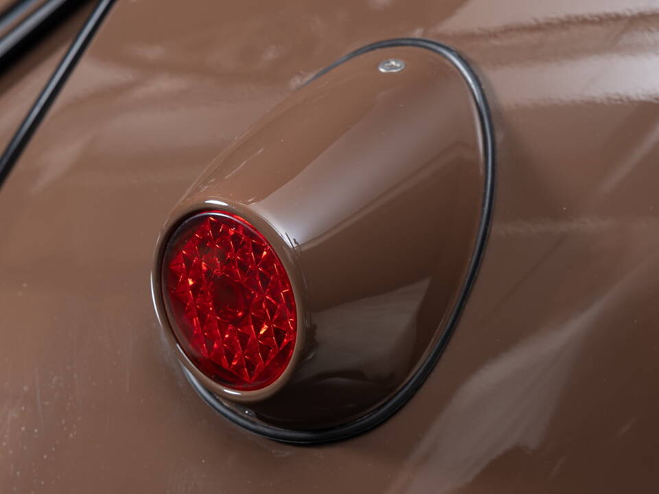 Imagen 17/39 de Volkswagen Escarabajo Estandar (1950)