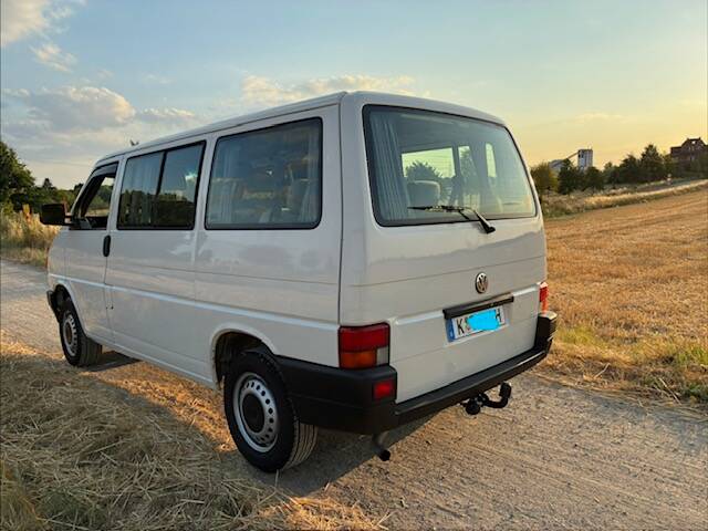 Image 6/16 of Volkswagen T4 Kombi 2.4 D (1991)