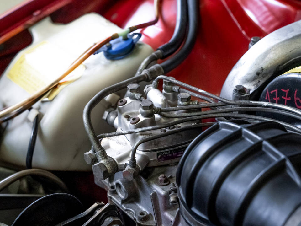 Image 87/93 of Porsche 924 Turbo (1982)