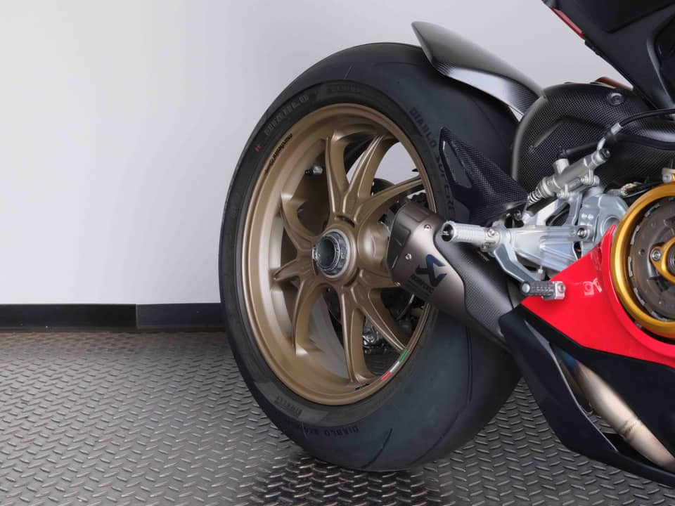 Bild 27/85 von Ducati V4 Panigale Speciale (2018)