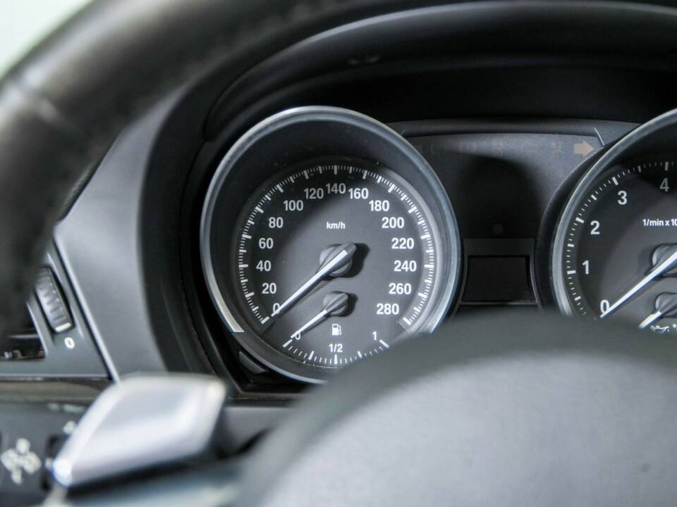 Image 16/50 of BMW Z4 sDrive23i (2009)