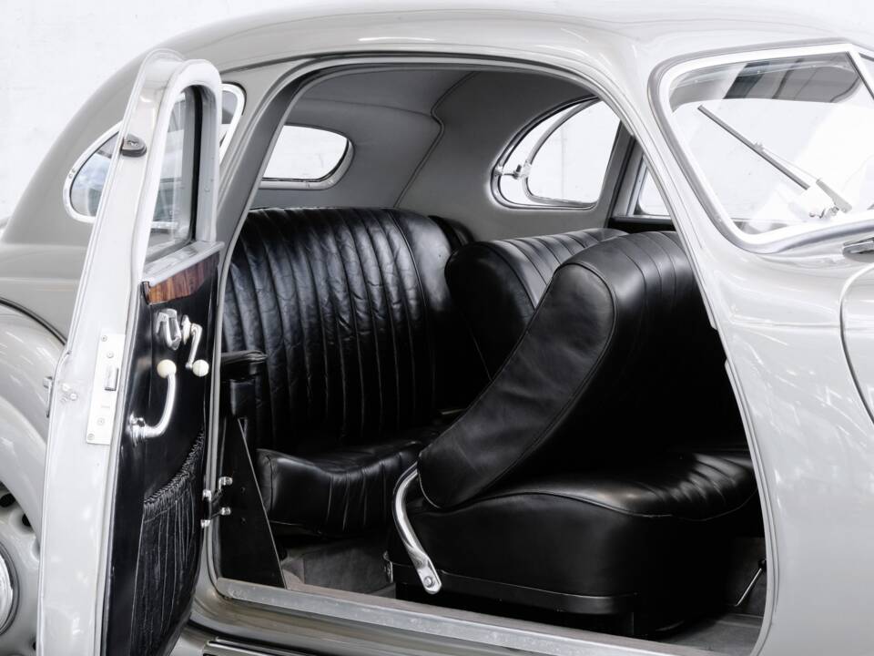 Bild 30/48 von BMW 327 (1940)