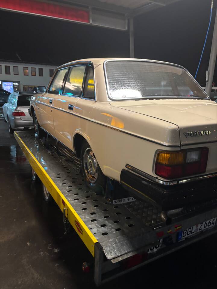 Bild 9/54 von Volvo 240 Diesel (1982)