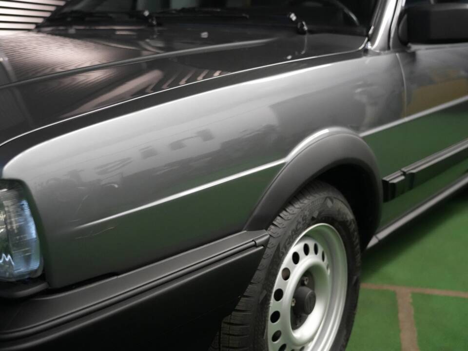 Bild 20/42 von Volkswagen Passat Variant 1.8 (1986)