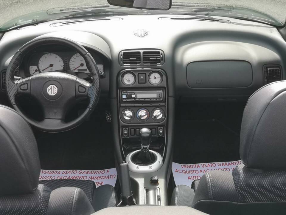 Bild 5/42 von MG TF 115 (2002)