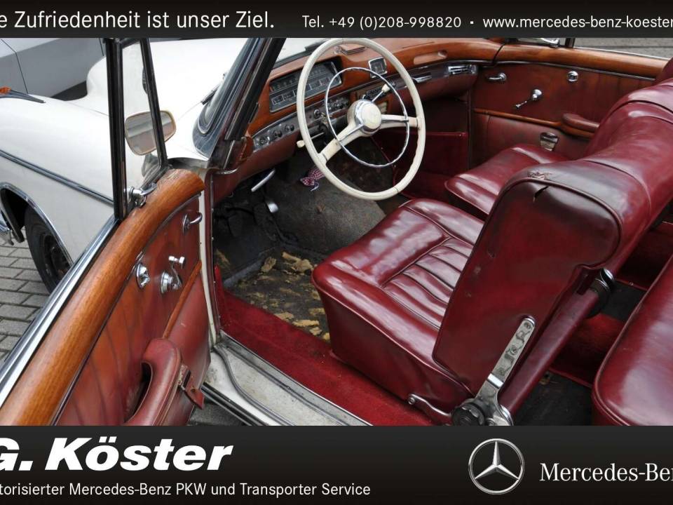 Immagine 7/15 di Mercedes-Benz 220 S Cabriolet (1959)