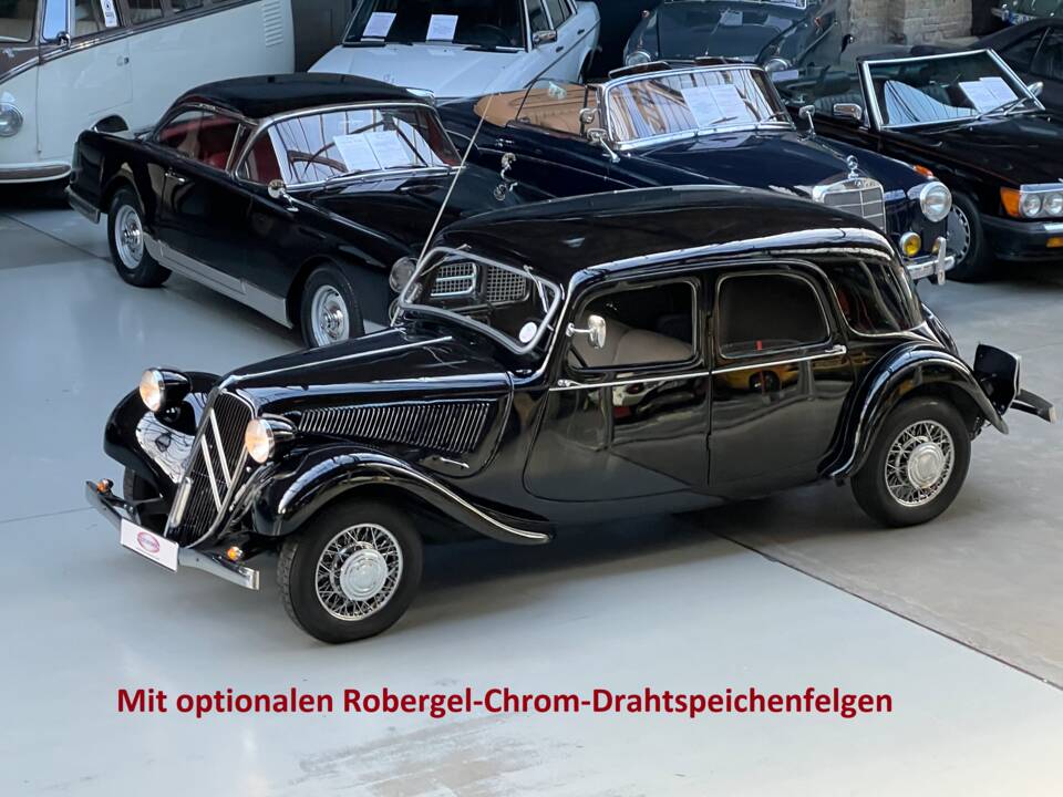 Image 1/30 de Citroën Traction Avant 11 B (1949)